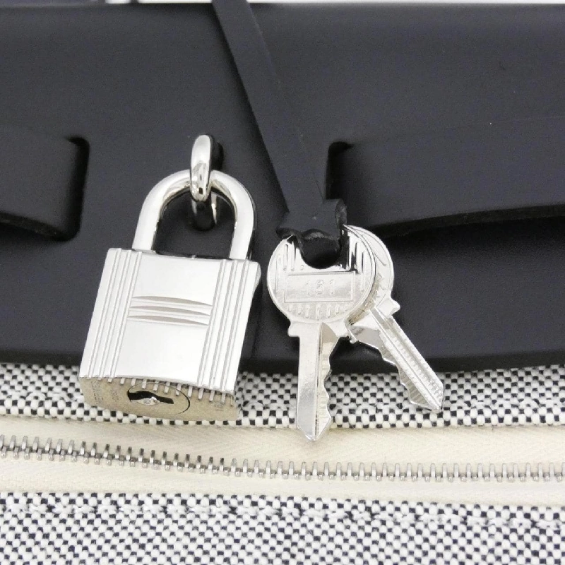 Túi xách Hermès CIRCUIT 24 École PM 084919CK 614413