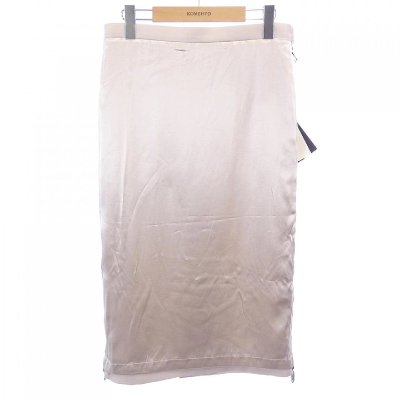 【Mã giảm giá】Váy FENDI 651178