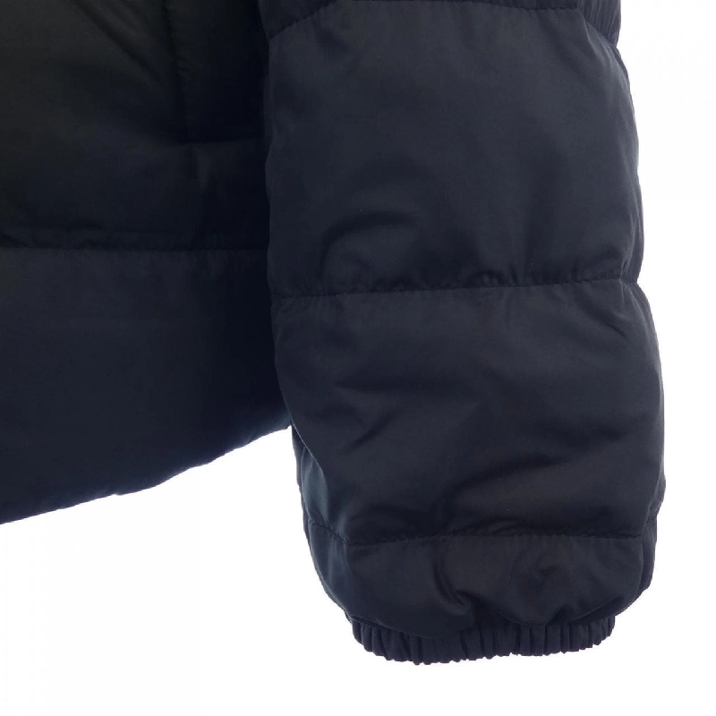 Áo khoác lông vũ PRADA - Hàng hiệu Authentic 896898