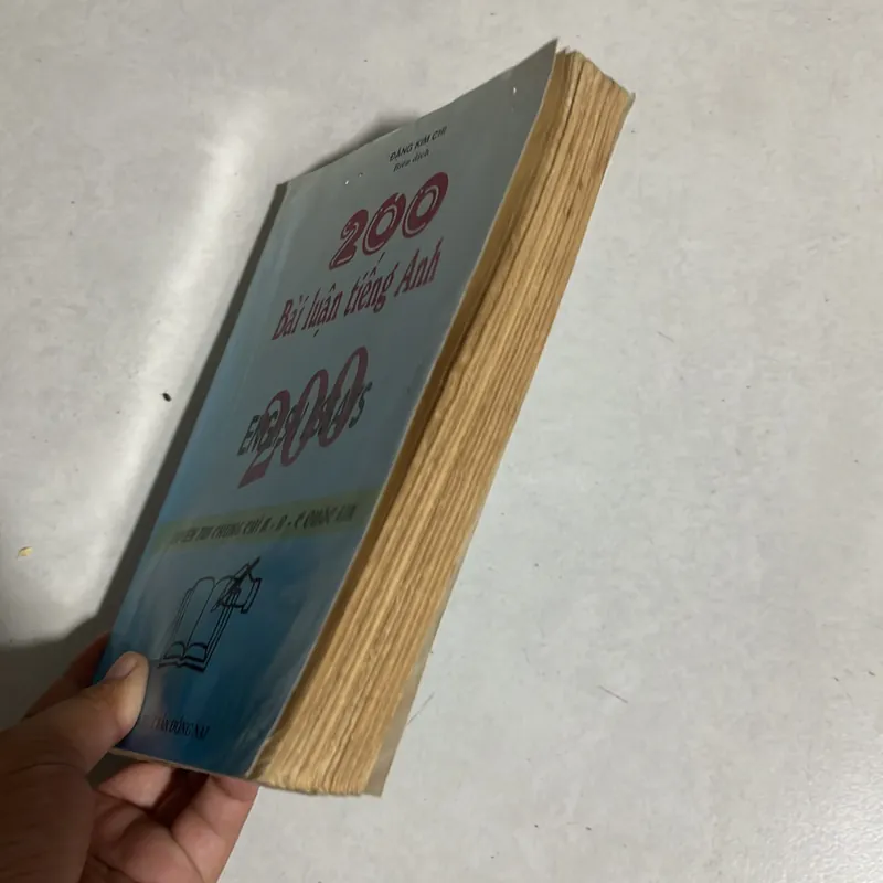 200 bài luận Tiếng Anh 595580