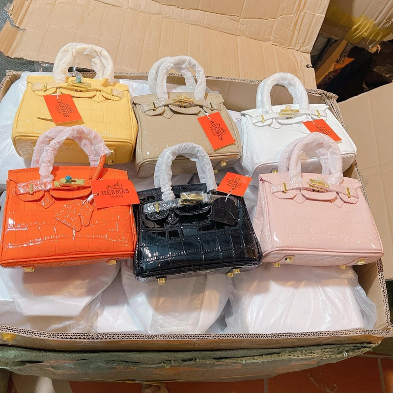 Hermes size 19 hàng mới nguyên mác  361641