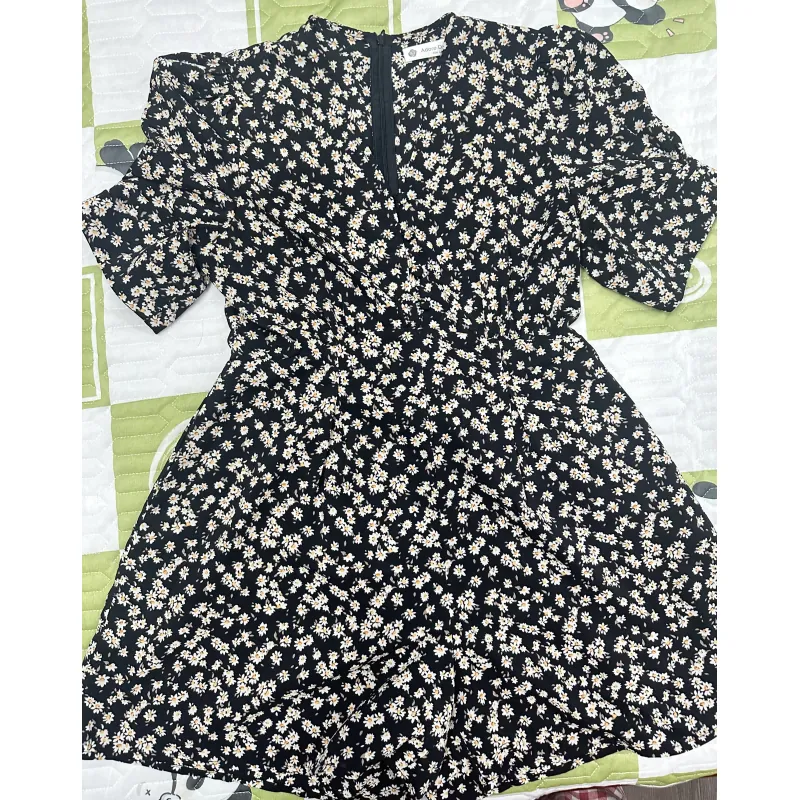 Jump nhà Adore Dress - size L (56-62kg) 1010184