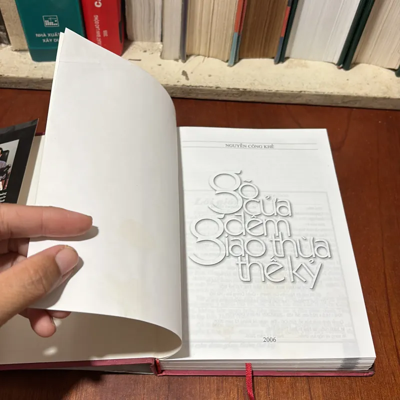 II Văn Học: Gõ Cửa Đêm Giao Thừa Thế Kỷ - Nguyễn Công Khế - 2005 739392