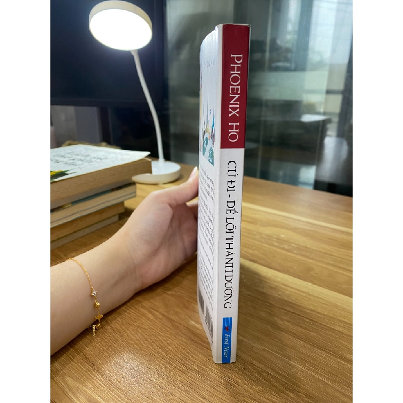 Cứ đi - Để lối thành đường - Phoenix Ho 537388