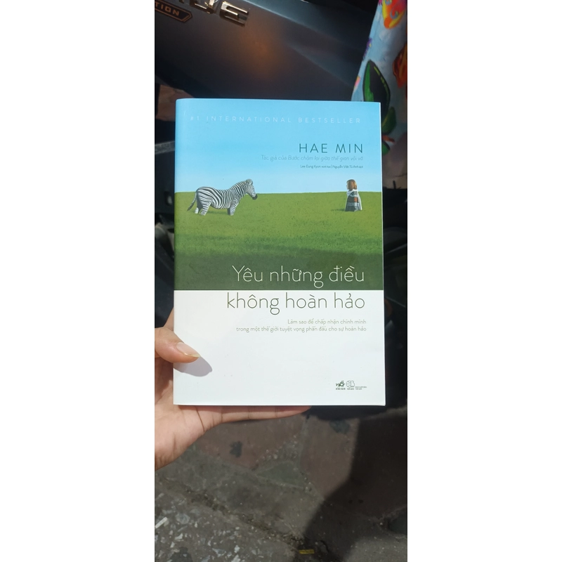 Yêu Những Điều Không Hoàn Hảo- Hae Min 539065