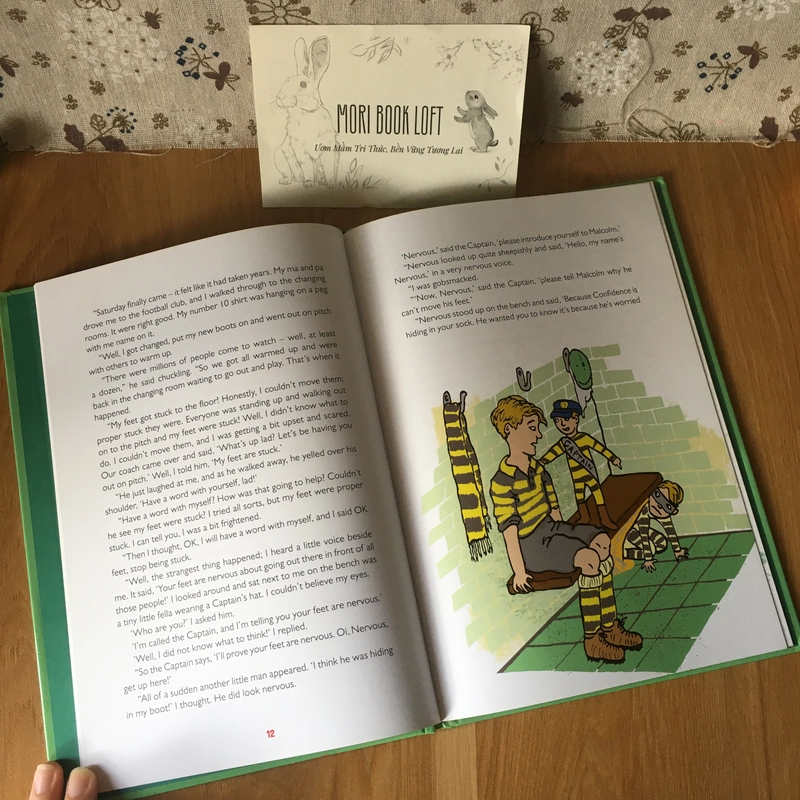 Sách tiếng anh tập đọc Ollie and His Superpowers, Used, Bìa cứng, cho bé 7+ 463579