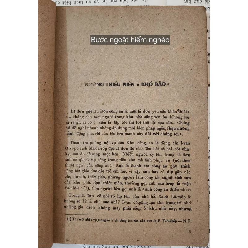 BƯỚC NGOẶT HIỂM NGHÈO - Tập truyện về giáo dục thanh thiếu niên chậm tiến ở Nga 712567