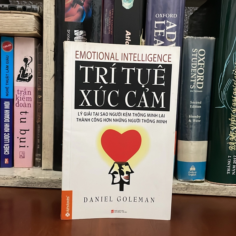 II Sách Kỹ Năng: Trí Tuệ Xúc Cảm - DANIEL GOLEMAN - 2014 547980