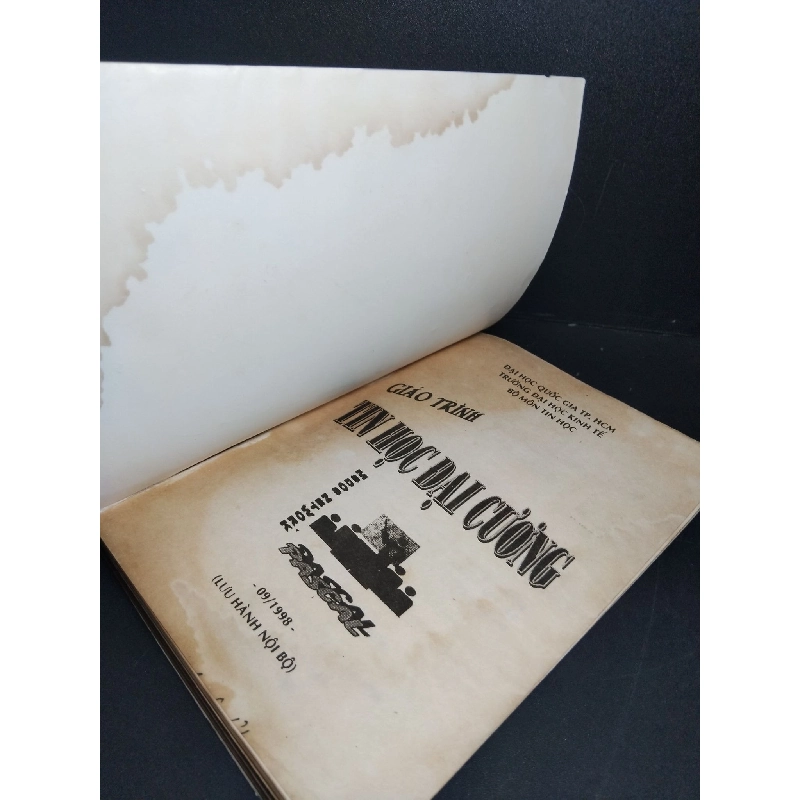 Giáo trình tin học đại cương mới 70% bẩn bìa, có vệt nước, ố vàng 1998 Nhiều tác giả HCM2103 GIÁO TRÌNH, CHUYÊN MÔN 918629