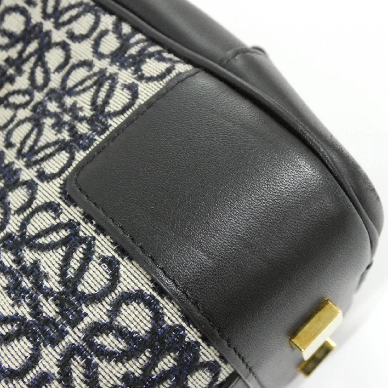 Túi Loewe Amazona 23cm A039N07X03 616448