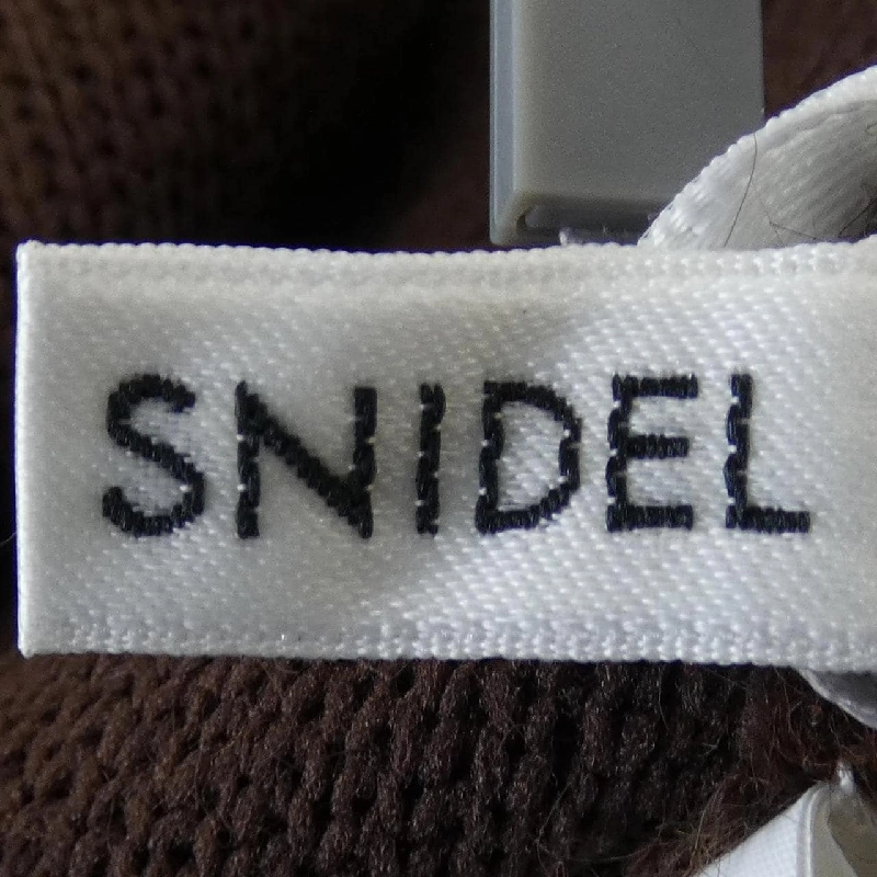 Skirt Snidel - Hàng hiệu Authentic 820231