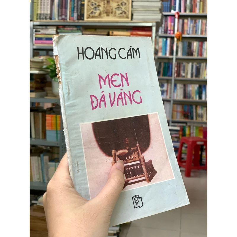 MEN ĐÁ VÀNG - Hoàng Cầm 335963