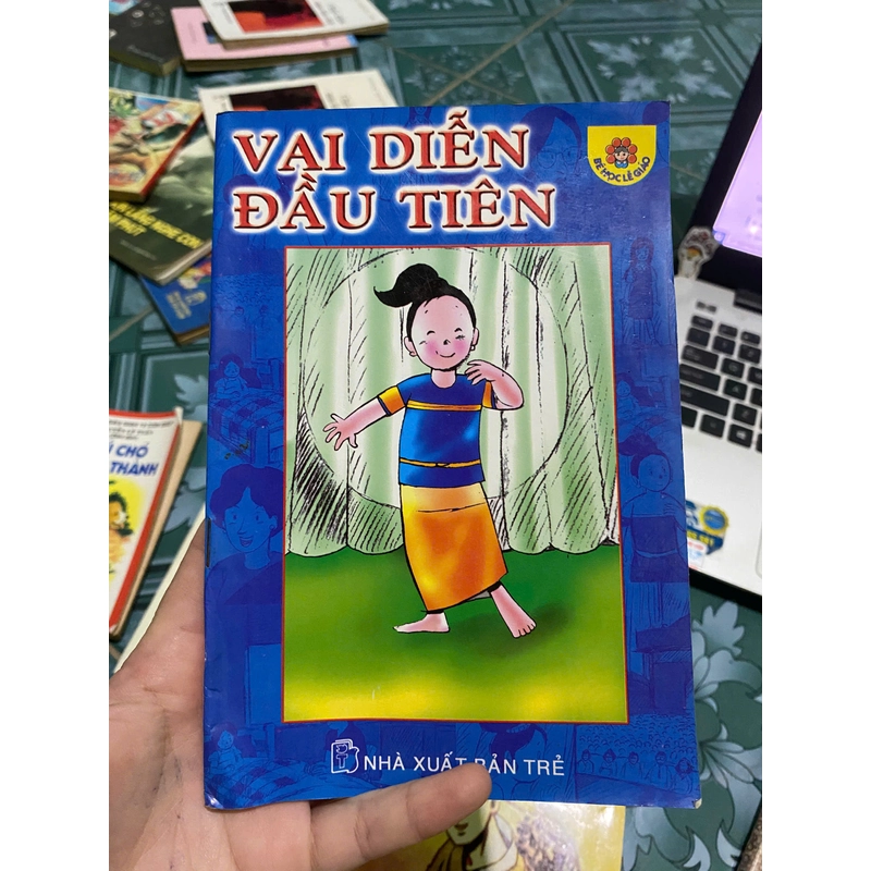 Vai diễn đầu tiên 329621