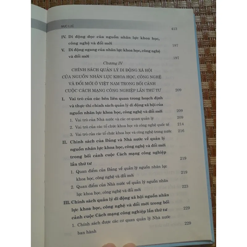 DI ĐỘNG XÃ HỘI CỦA NGUỒN LỰC KHOA HỌC... 778361