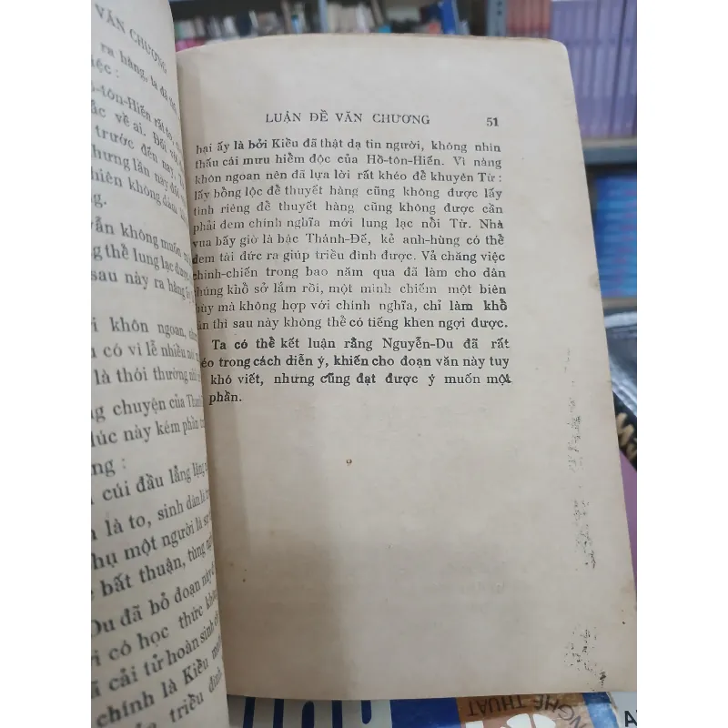 LUẬN ĐỀ VĂN CHƯƠNG - NGUYỄN QUANG HUY 755325
