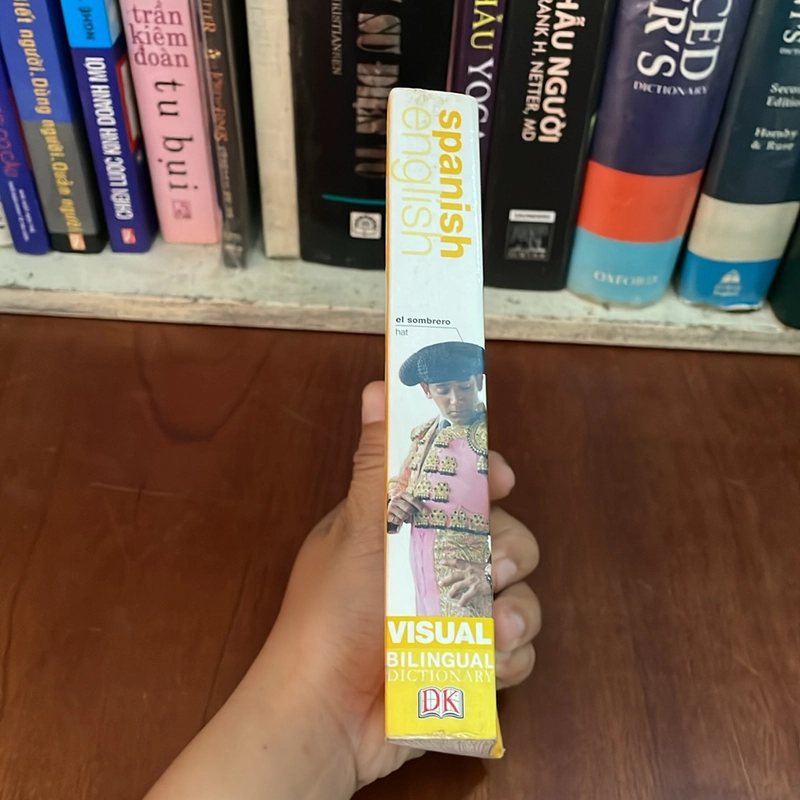 II Bilingual Dictionary: Spanish • English (Visual) 526474