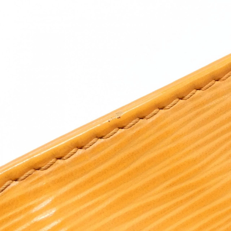 Túi đeo vai Louis Vuitton Epi Salvanga M5898H 611621