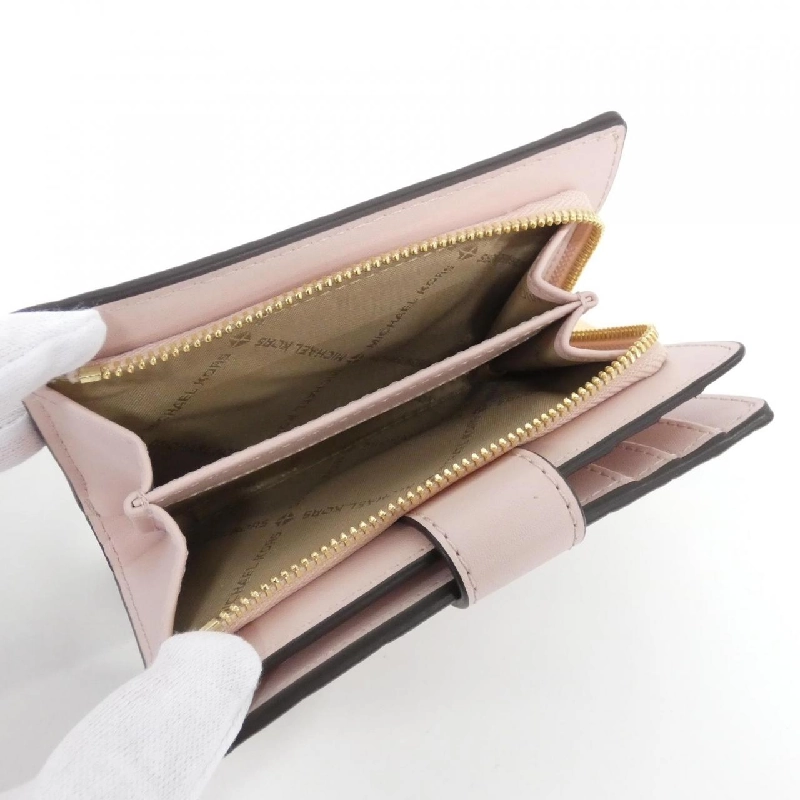 【Sản phẩm mới】Michael Michael Kors JET SET TRAVEL 35S5GTVF6Y Ví 623369