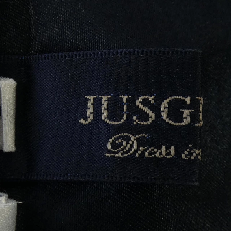 JUSGLITTY Skirt - Hàng hiệu Authentic 817522