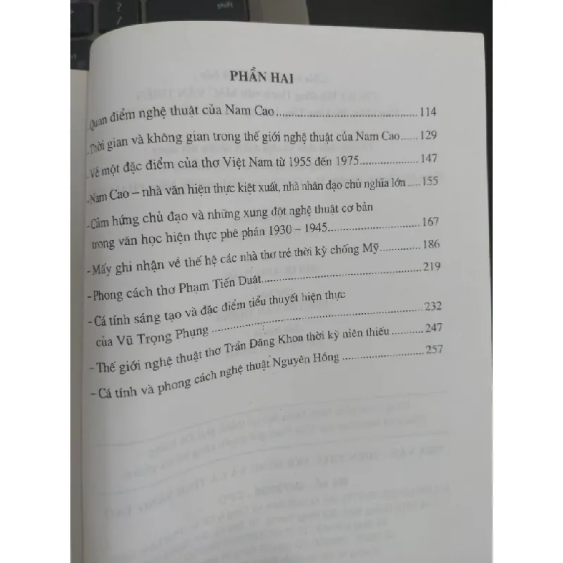 Nhà văn hiện đời sống và cá tính sáng tạo - Trần Đăng Suyển 673824