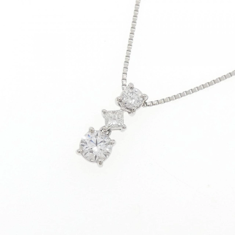 Dây chuyền kim cương PT900/PT850 0.322CT - Hàng hiệu Chính hãng 859125