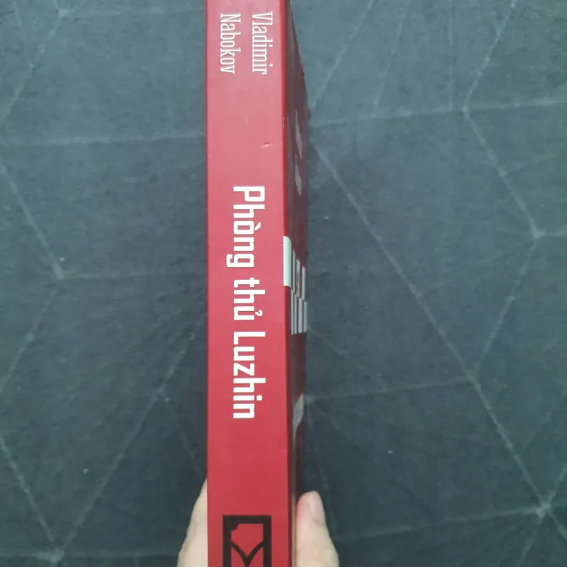 "Phòng thủ Luzhin" - Vladimir Nabokov (Thiên Lương dịch) 757183