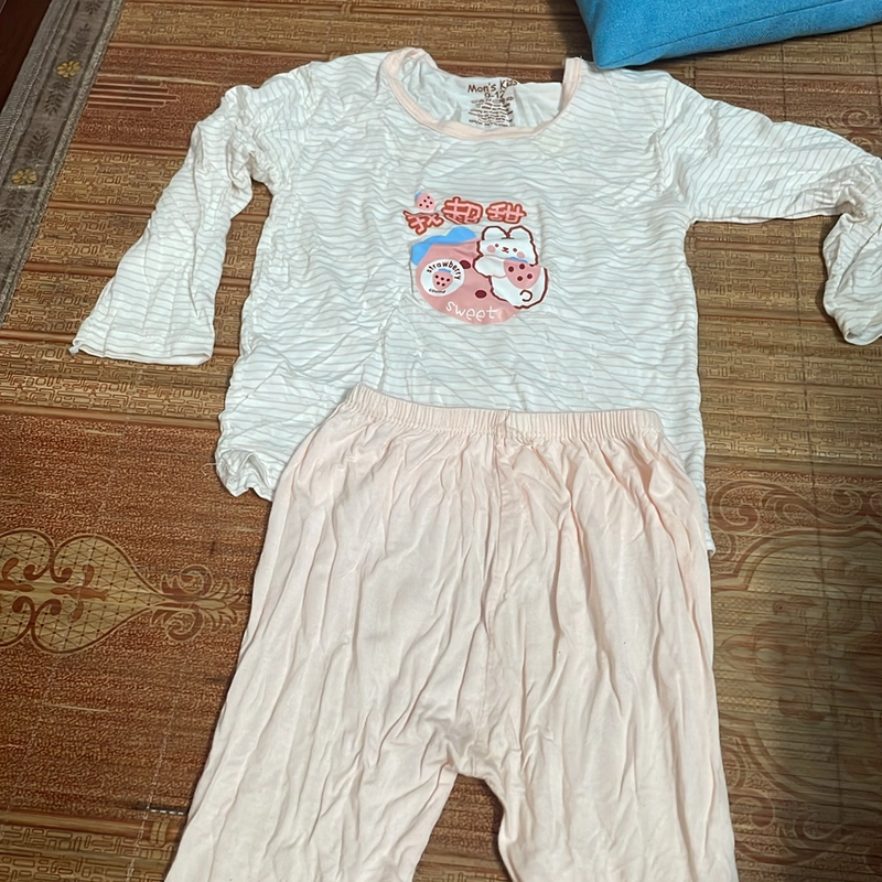 Quần áo sơ sinh 519492