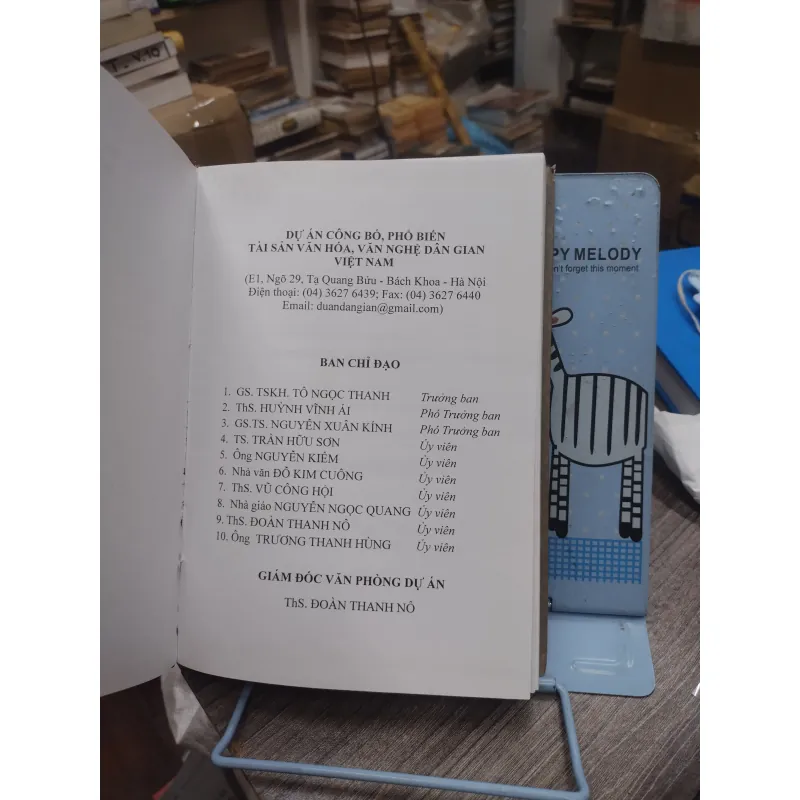 Sách: Nghệ thuật chạm gỗ và tạc tượng - Đồng Bằng Sông Hồng (A3) 723052