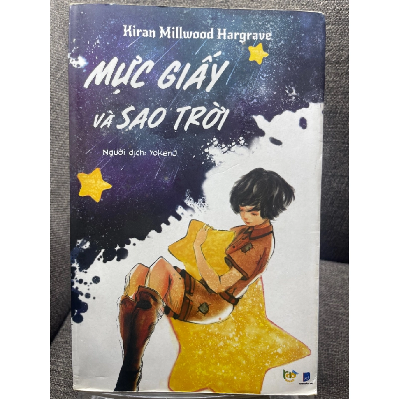 Mực giấy sao trời Kiran Millwood Hargrave 2017 mới 80% bẩn viền nhẹ HPB1405 462511