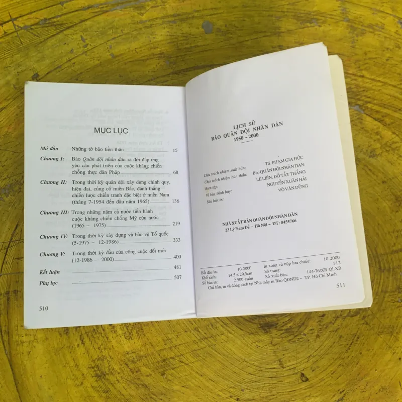 LỊCH SỬ BÁO QUÂN ĐỘI NHÂN DÂN 1950-2000 - TỔNG CỤC CHÍNH TRỊ 752650