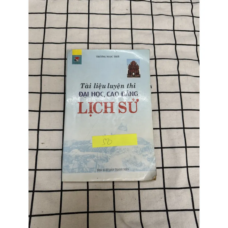 Tài liệu luyện thi đại học, cao đẳng Lịch Sử  656034