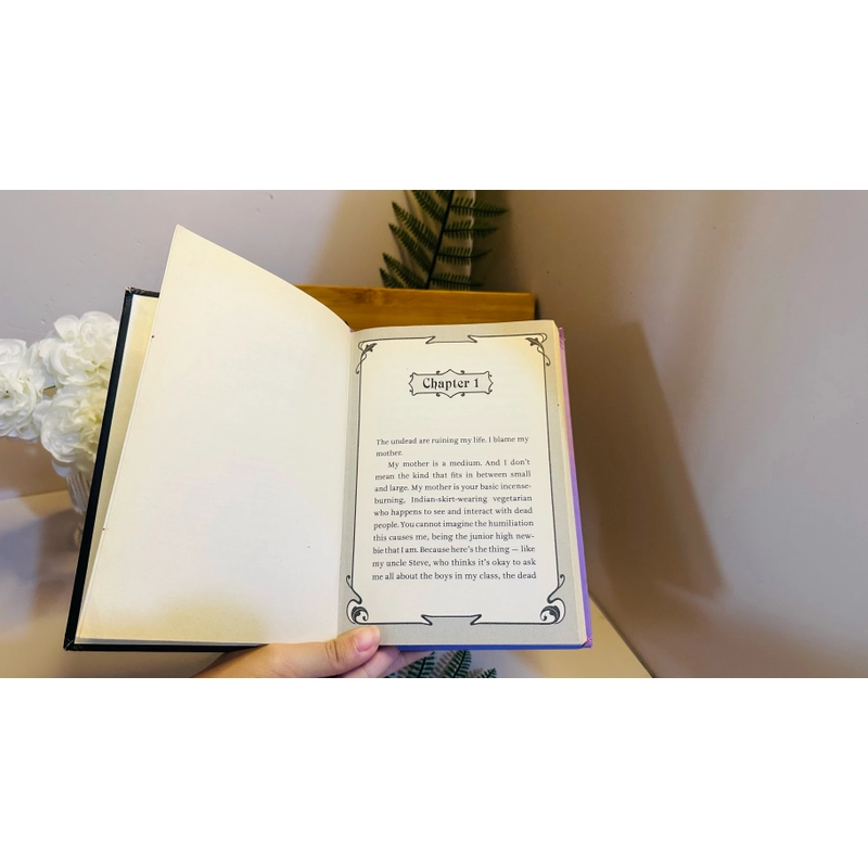 [Sách tiếng Anh 2hand] Like new 90% - Suddenly Supernatural - Elizabeth Cody Kimmel 479713