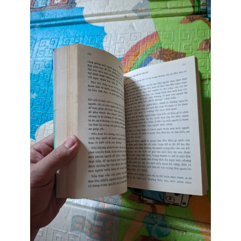 Đừng Bao Giờ Đi Ăn Một Mình 994071