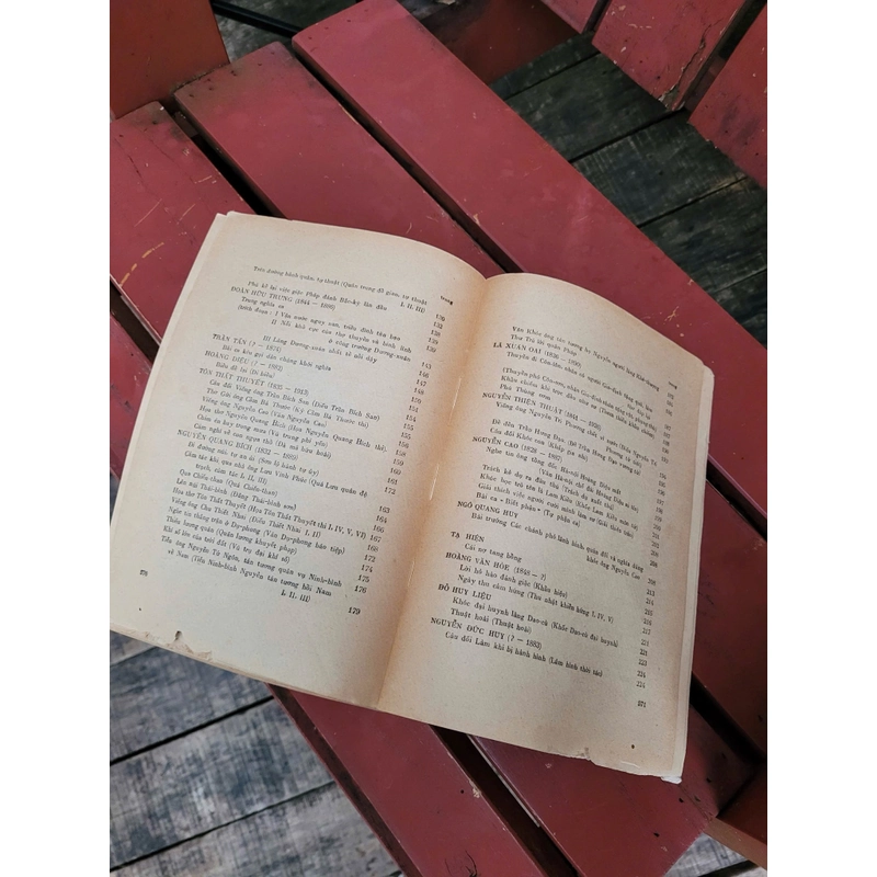 📖 Thơ văn yêu nước nửa sau thế ký XIX (1858-1900)  526037
