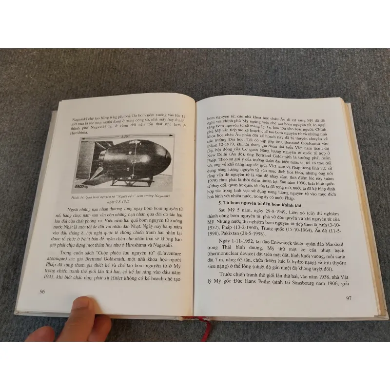 NĂNG LƯỢNG NGUYÊN TỬ VÀ ĐỜI SỐNG - GS.TS. ĐINH NGỌC LÂN 727184