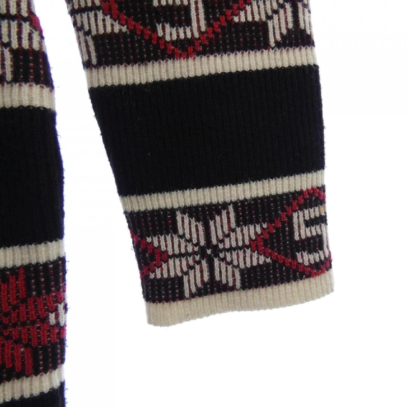 【Khuyến mãi】Đầm CHANEL 651063