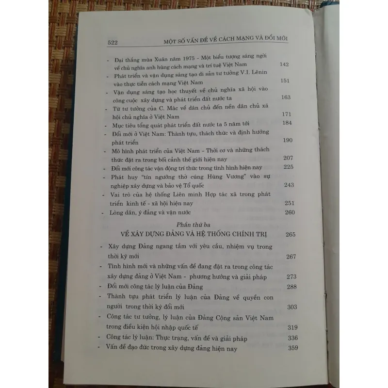 MỘT SỐ VẤN ĐỀ VỀ CÁCH MẠNG VÀ ĐỔI MỚI 761519