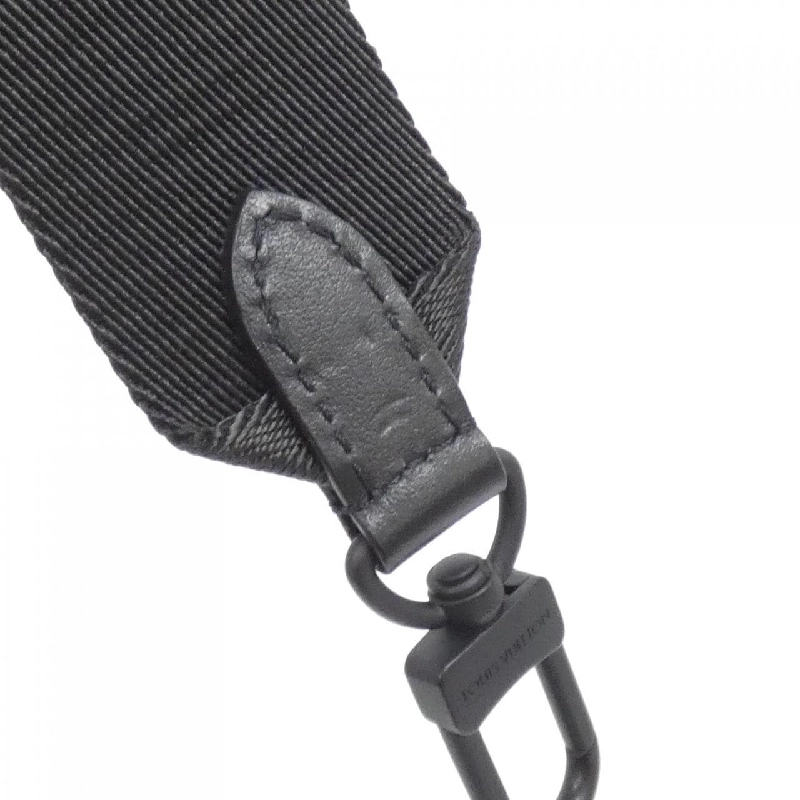 Túi đeo vai Louis Vuitton Trianon Christopher XS M58495 - Hàng hiệu Chính hãng 802885