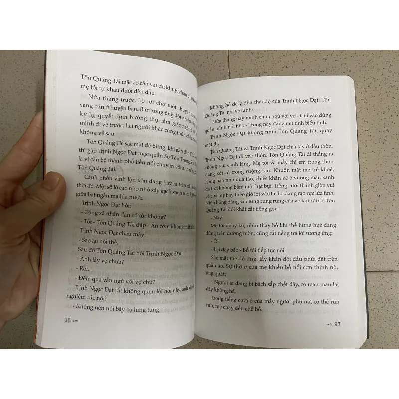 Gào  thét trong mưa bụi – Tiểu thuyết- Dư Hoa 790966