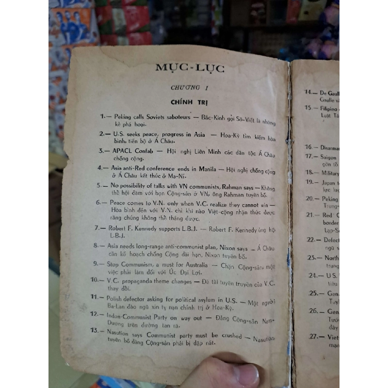 Phiên dịch báo chí Anh Mỹ - 1966 mới 70% ố rách - SÁCH XƯA - HCM0111 923563