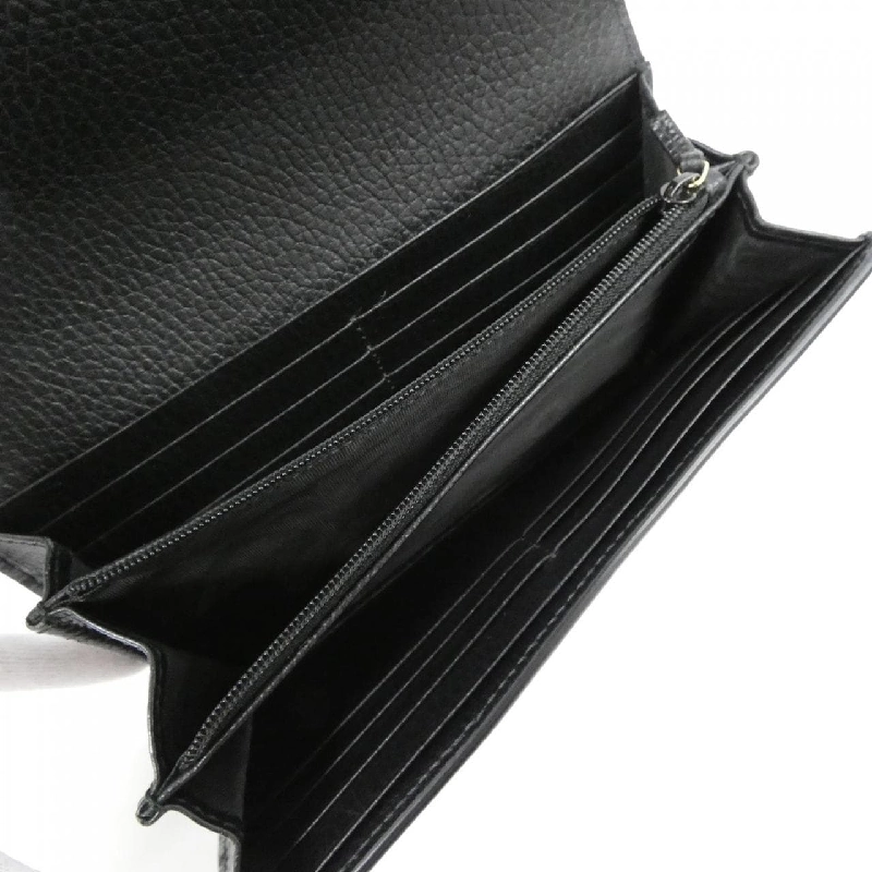 Ví GG MARMONT 456116 17WAG của Gucci 621406