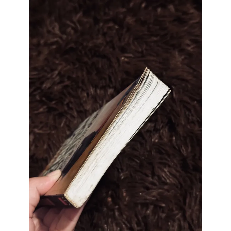 Nỗi buồn chiến tranh 738137