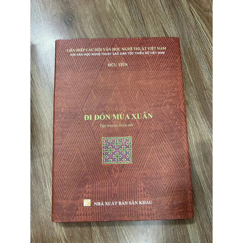 Đi đón mùa xuân – Tác giả: Hữu Tiến 761132