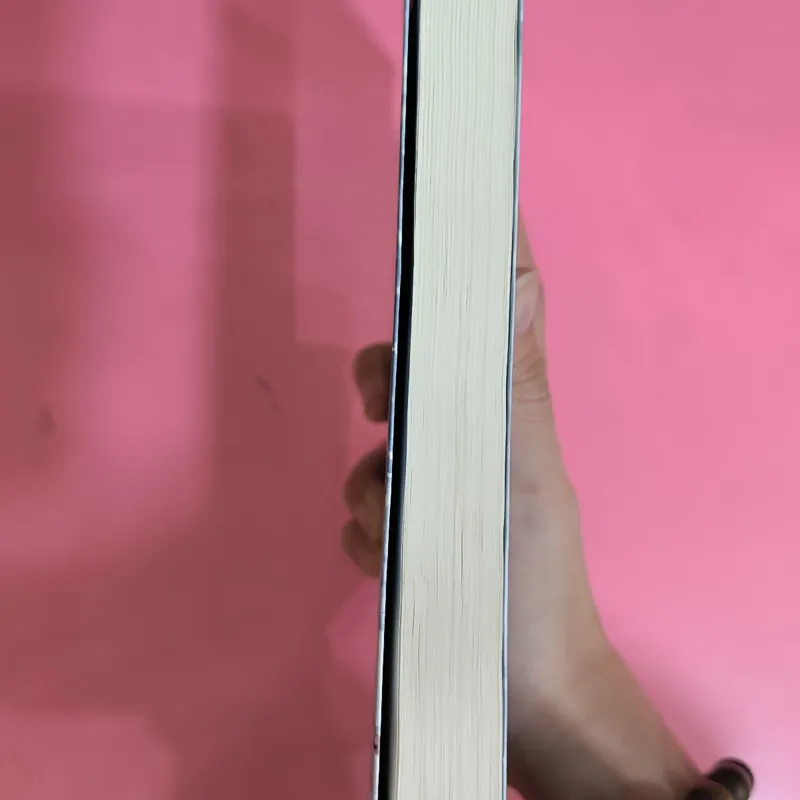 Sách đồng thoại đen 927375