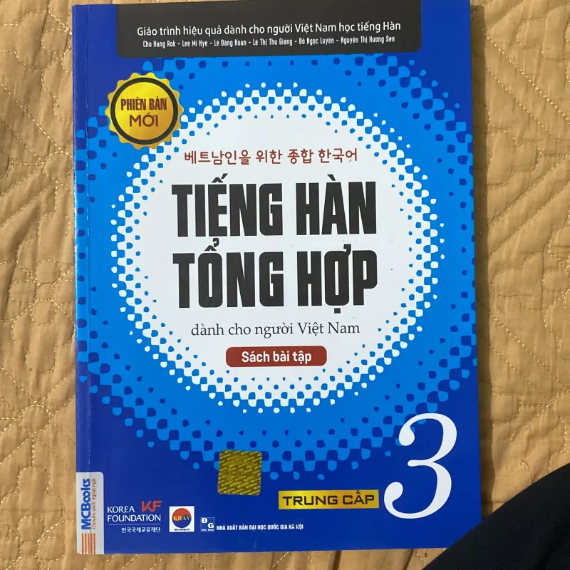 Tiếng Hàn Tổng Hợp Dành Cho Người Việt Nam trung cấp 3 - Sách Bài Tập 799464