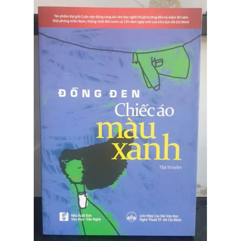 Chiếc Áo Màu Xanh - Đồng Đen 784616