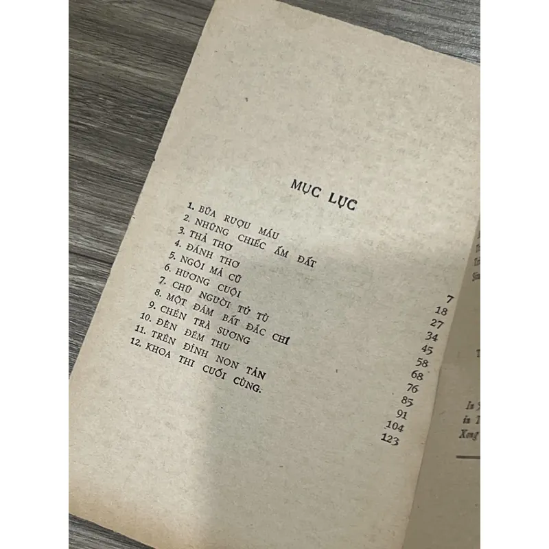 Combo 2 cuốn nổi tiếng của Nguyễn Tuân  707202