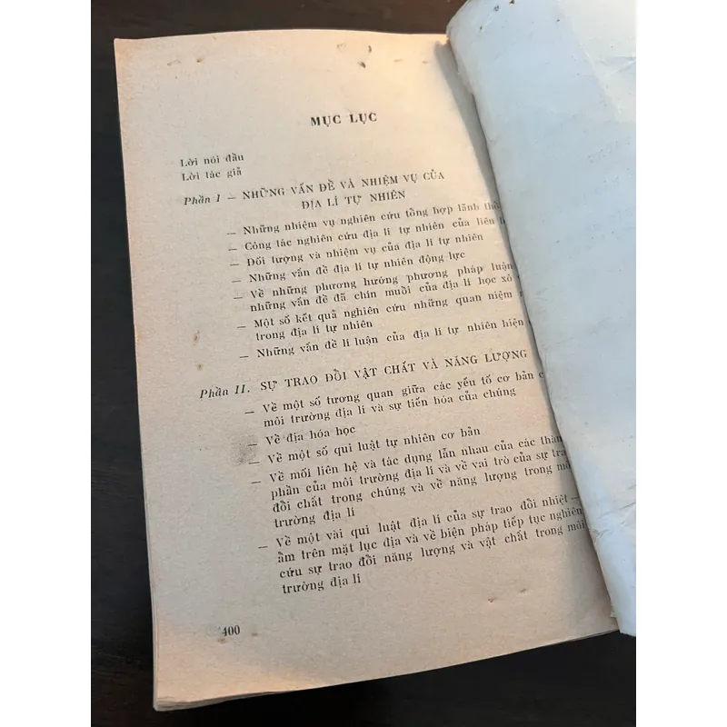 📖 Những qui luật cấu trúc và phát triển của môi trường địa lý (xb 1972) 565181