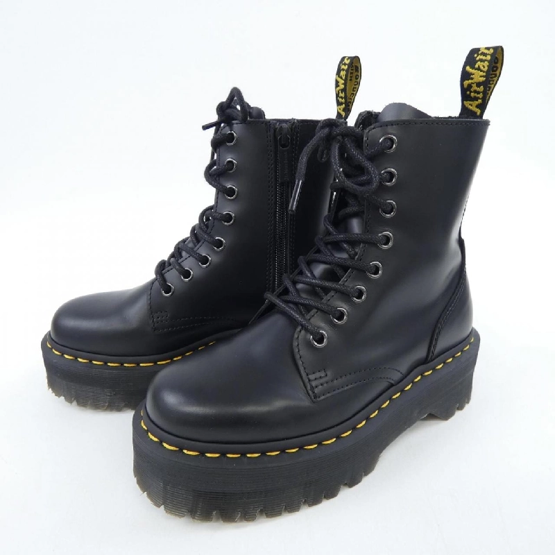 Giày bốt DR.MARTENS - Hàng hiệu Authentic 830148