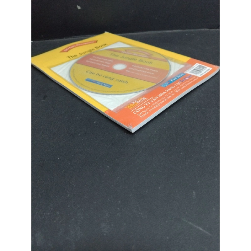 The jungle book Cậu bé rừng xanh (kèm CD, có seal) mới 90% ố nhẹ HCM2811 VĂN HỌC 917948